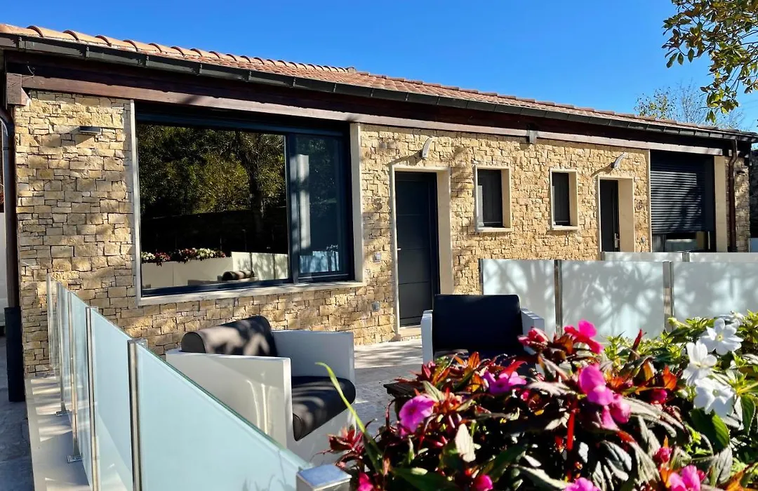 Hotel Suites Valles Pasiegos-1